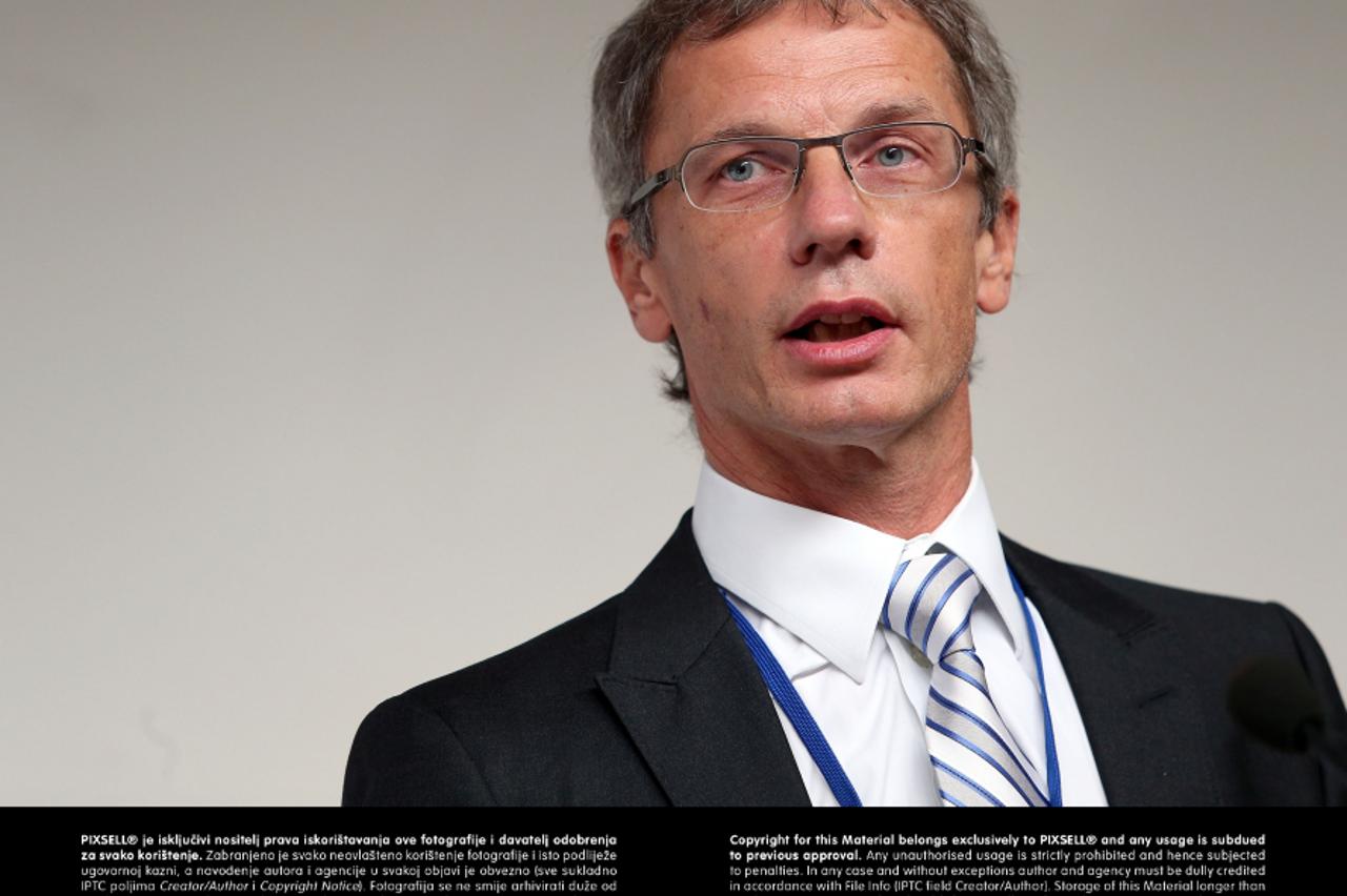 boris vujčić,portal