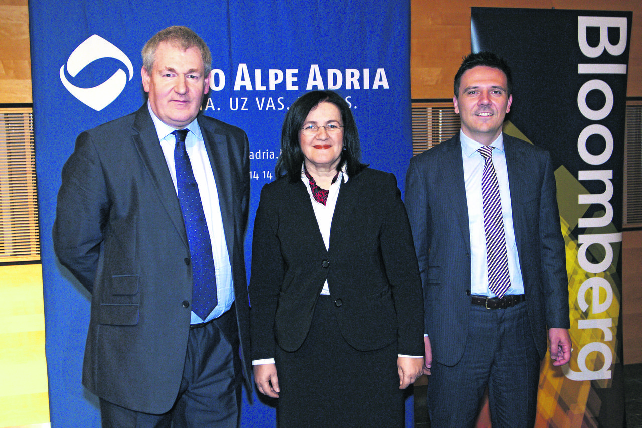 John Morton, Tea Martinčić i Hrvoje Stojić