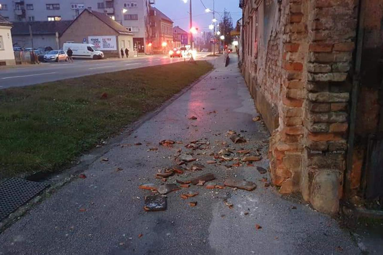 Strossmayerova ulica: Šteta od potresa u Sisku