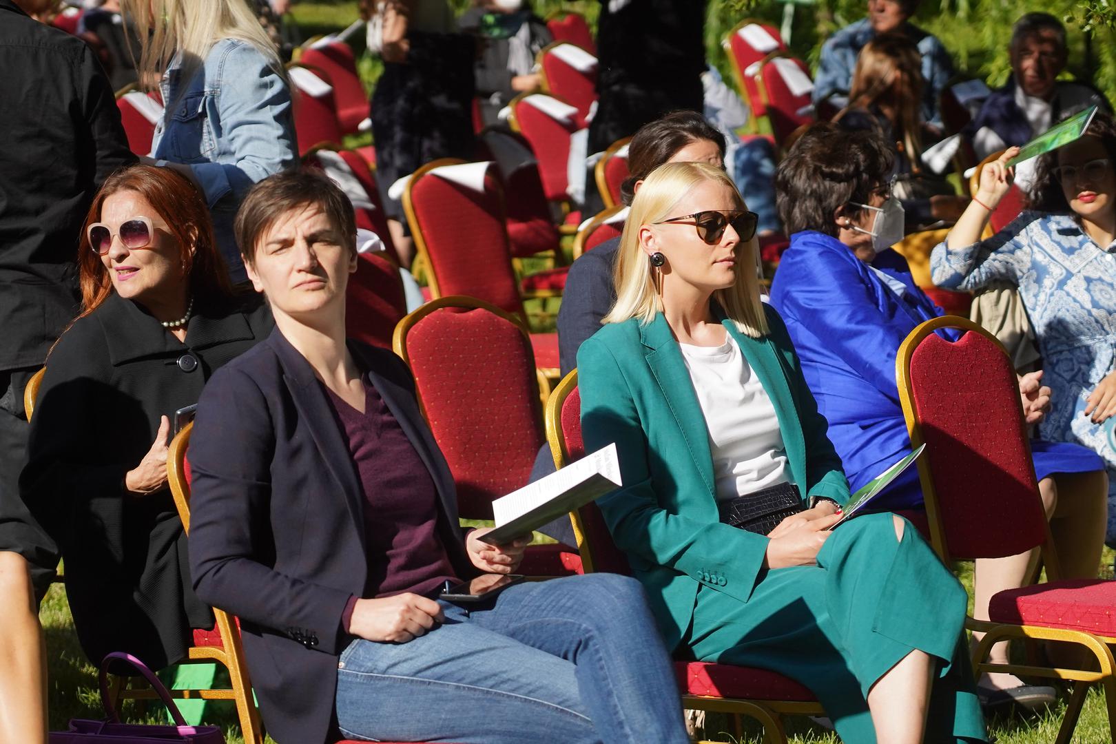 - Dajem sve od sebe, ja sam povećala vidljivost zajednice i ako se bar jedna osoba osjeća bolje. Ja pomičem granice za barem jedan metar, učinite i vi isto i svima će biti isto, prestanite kritizirati.