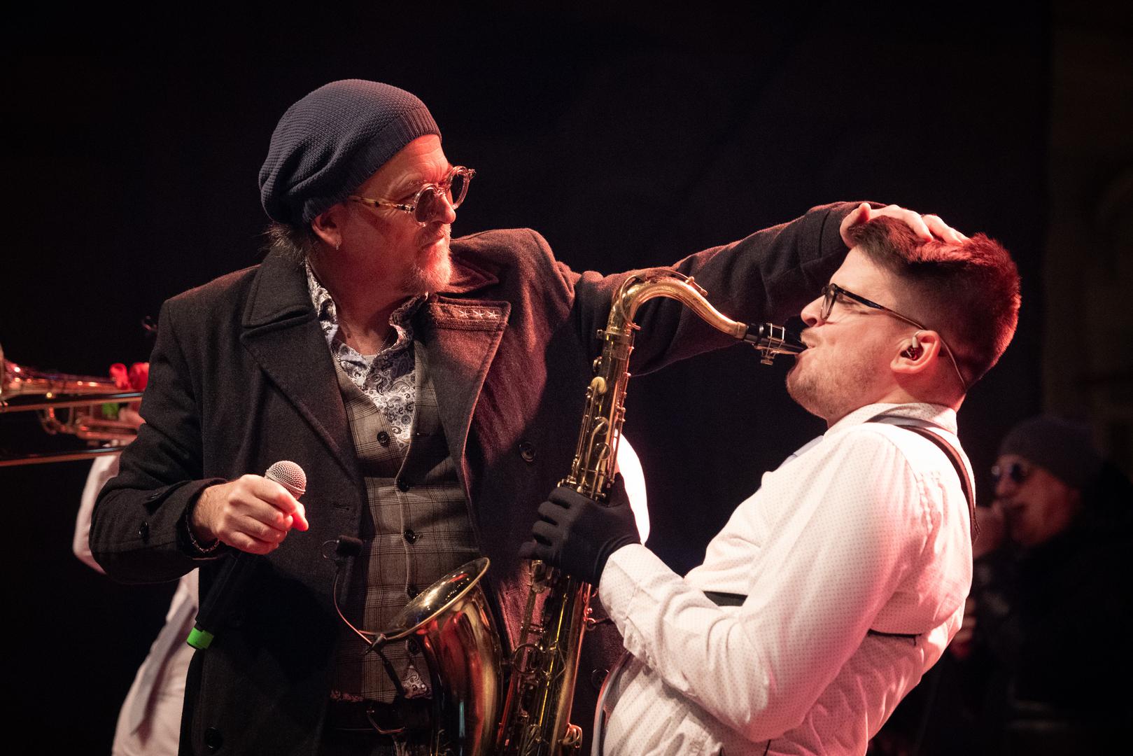 Samobor je i ove godine, po 199. put, postao središte fašničkog ludila, a jedan od vrhunaca vikenda bio je subotnji koncert Zlatana Stipišića Gibonnija. 