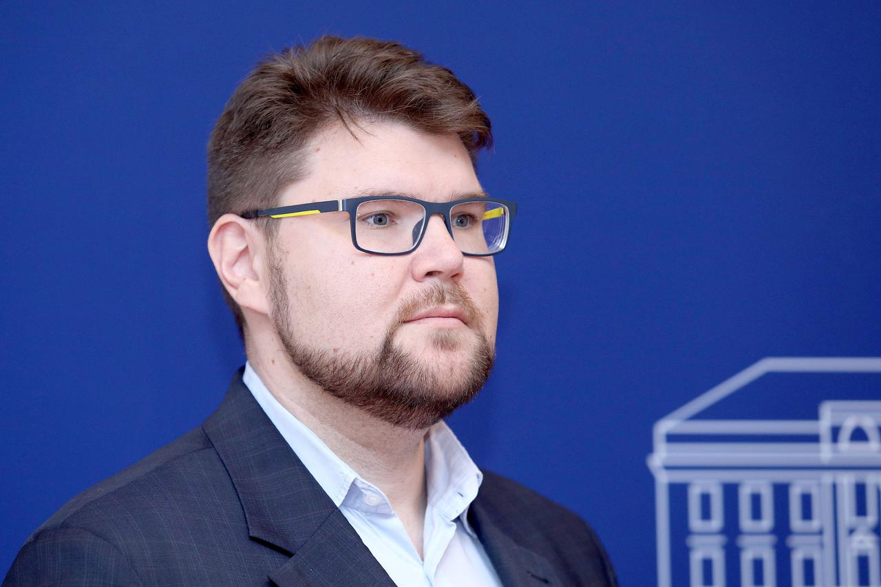 Peđa Grbin