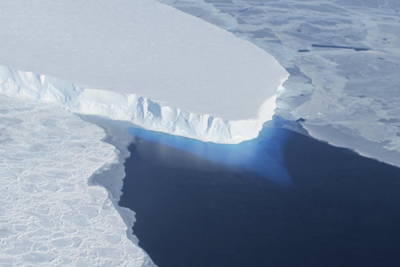 Led topljenje Antarktik
