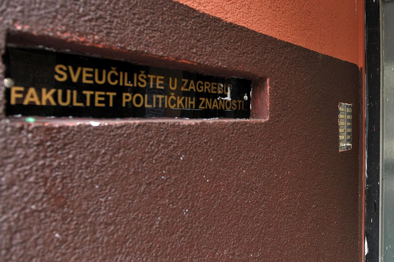 Fakultet političkih znanosti