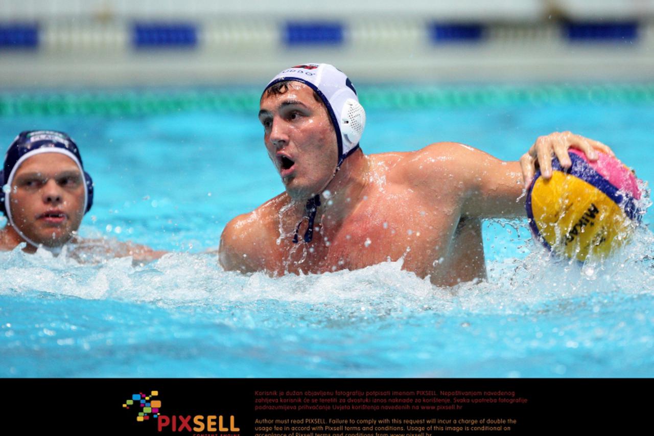 '24.09.2011., Zagreb - 2. kolo kvalifikacija za Ligu prvaka, HAVK Mladost - Teva Vasas Uniqa. Cosmin Radu.  Photo: Slavko Midzor/PIXSELL'