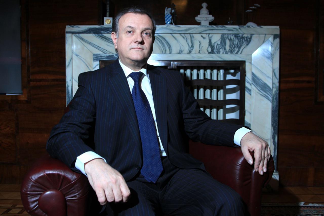 '10.02.2011. Dezmanov prolaz, Zagreb - Drazen Bosnjakovic, ministar pravosudja u VladiRH Photo: Patrik Macek/PIXSELL'