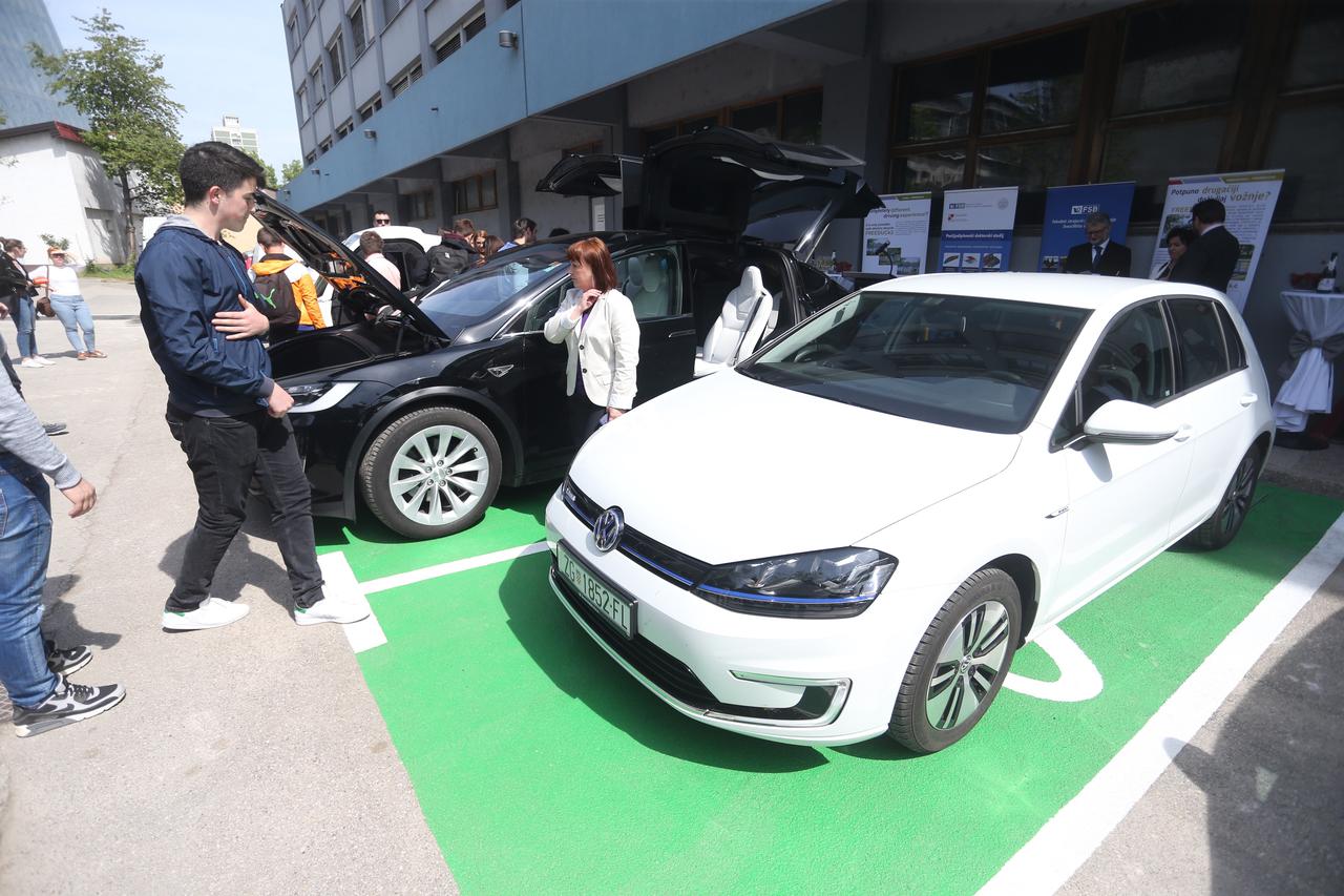 Zagreb: Punionice za električna vozila na parkiralištu FSB-a