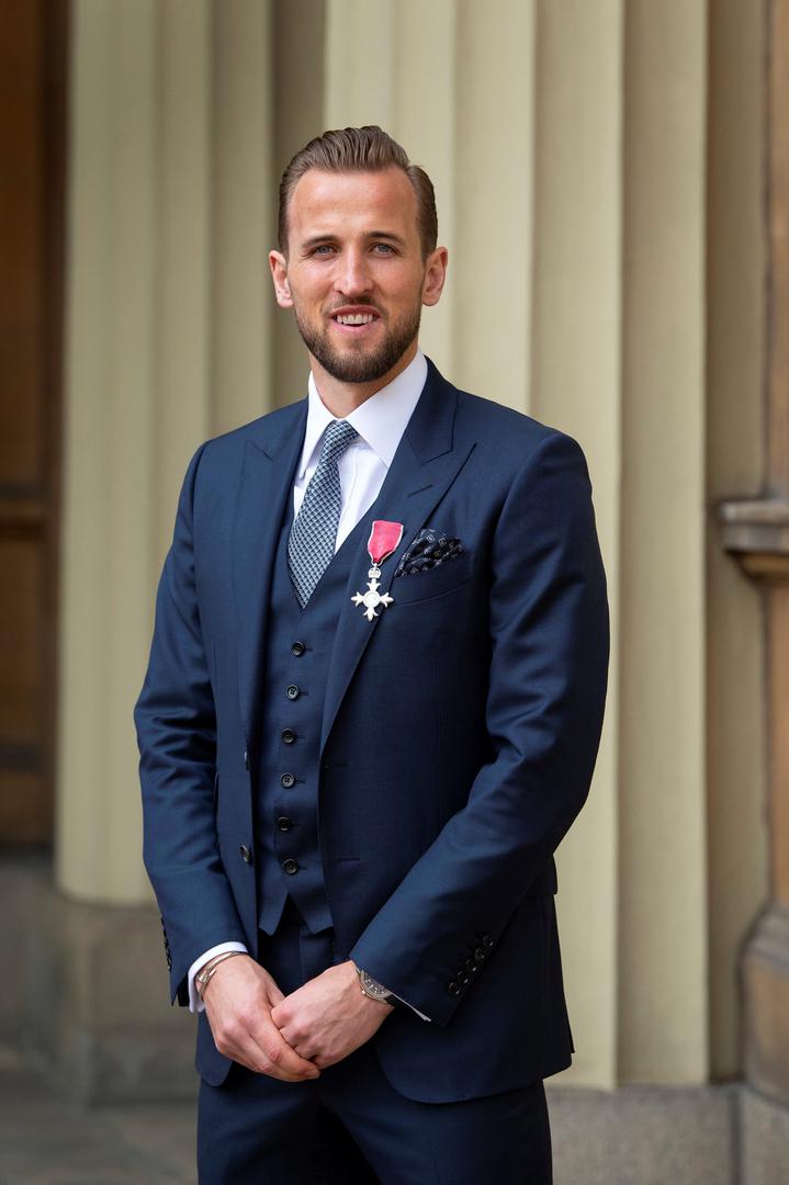 Priznanje se dodjeljuje pojedincima za izuzetne doprinose domovini