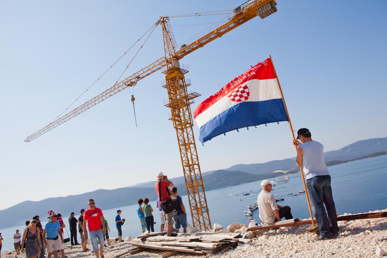 Pelješki most