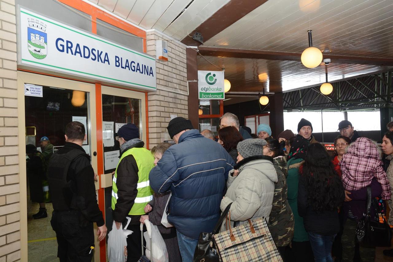 Isplata uskrsnica za umirovljenike i nezaposlene u Sisku 2018. godine