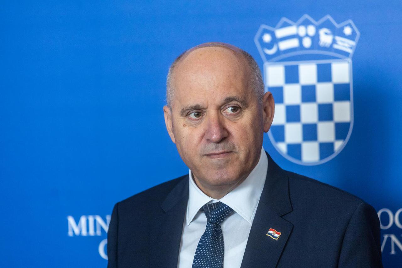Zagreb: Branko Bačić predstavio analizu primljenih zahtjeva za povrta poreza za kupnji ili gradnju orve stambene nekretnine 