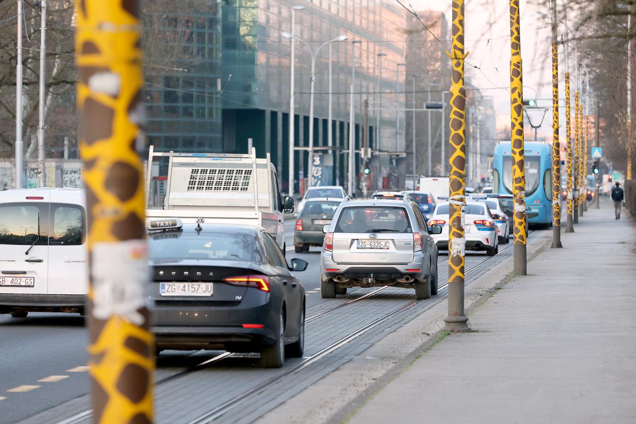 Zagreb: Jutarnja špica na Maksimirskoj
