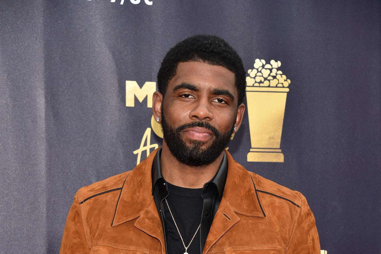 Unvaccinated NBA Player Kyrie Irving Banned From Playing