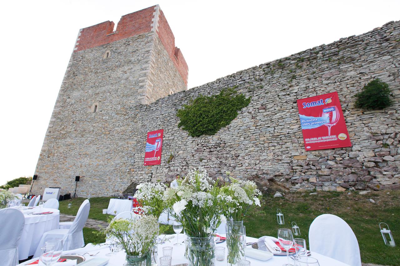 Kulinarski show na Medvedgradu