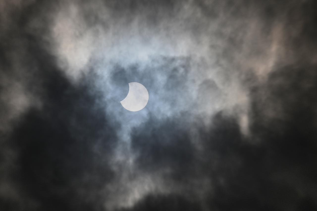 Djelomična pomrčina Sunca iznad Zagreba