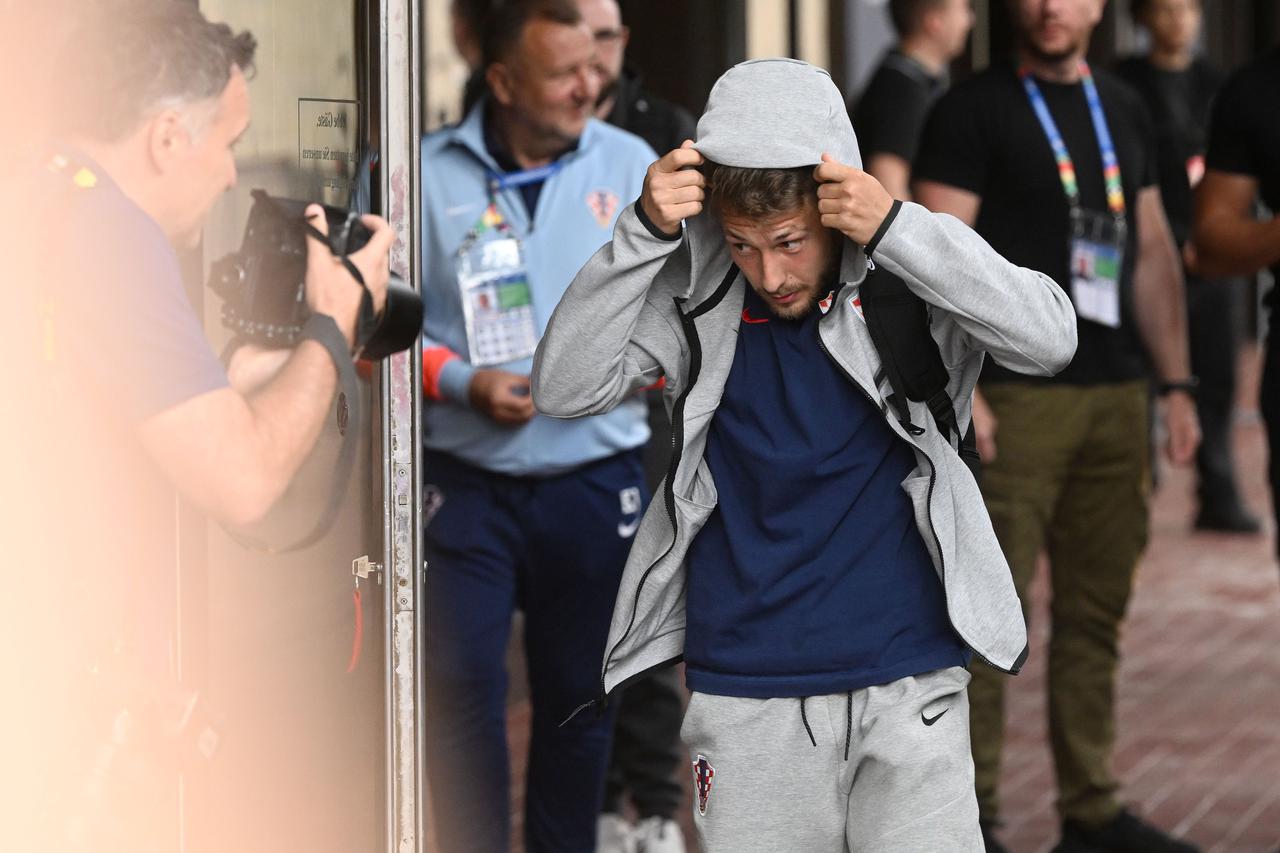 Leipzig: Dolazak hrvatske nogometne reprezentacije u hotel uoči nadolazeće utakmice s Italijom