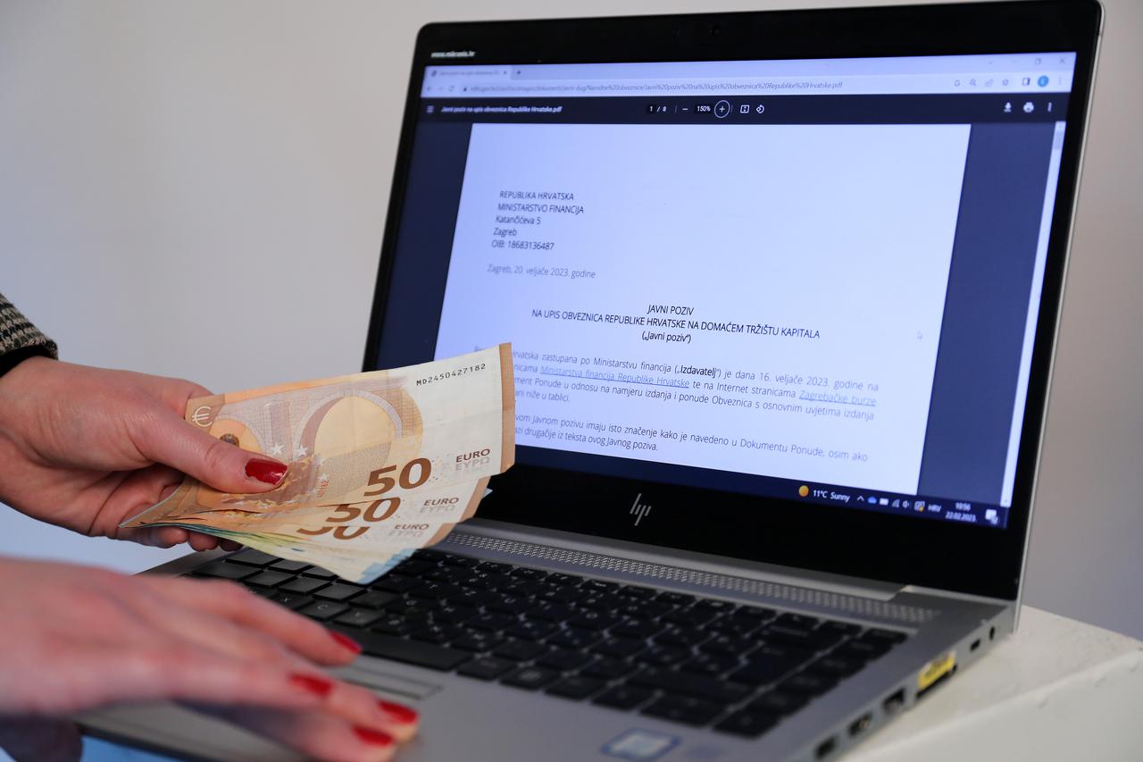 Ministarstvo financija objavilo je javni poziv za izdavanje obveznica koje su ponuđene građanima