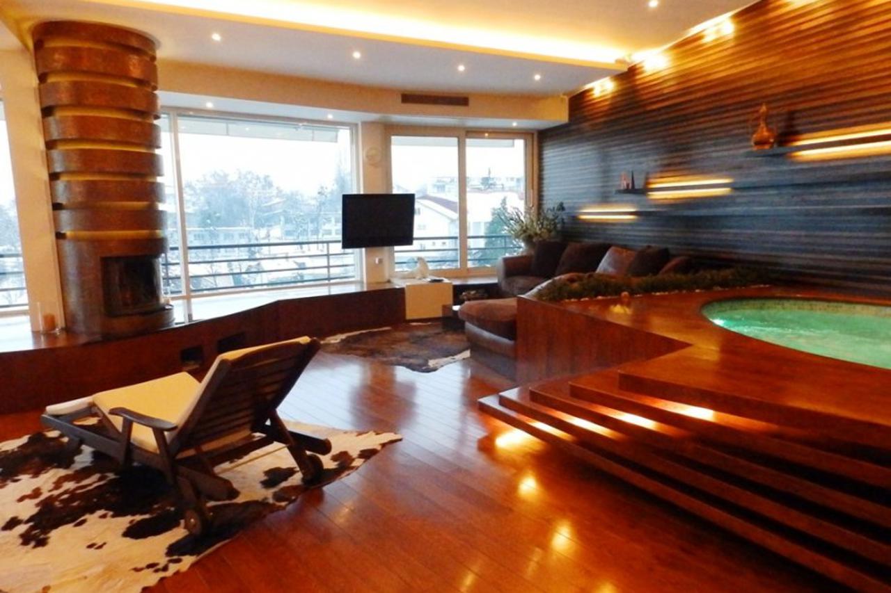 Luksuzni penthouse na Maksimiru