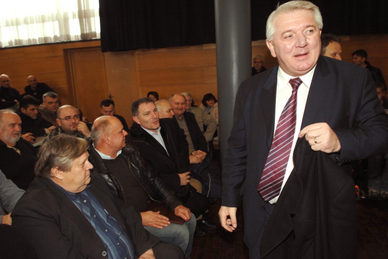 '26.02 2011. Zagreb-  u Policijskoj akademiji odrzan je sastanak branitelja te sefova udruga branitelja i stradalnika domovinskog rata'