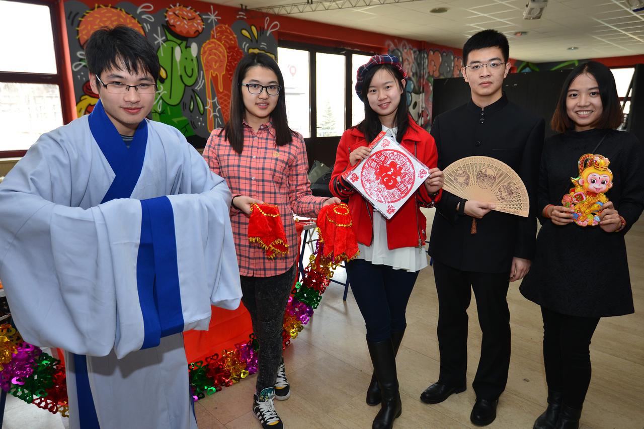 30.1.2016., Zagreb -  Zagreb je ugostio medjunarodnu manifestaciju Global Village koja povezuje ljude razlicitih kultura i zemalja s ciljem promicanja razlicitosti i multikulturalnosti. U zagrebackom SC-u predstavilo se par zemalja, koje predstavljaju svo