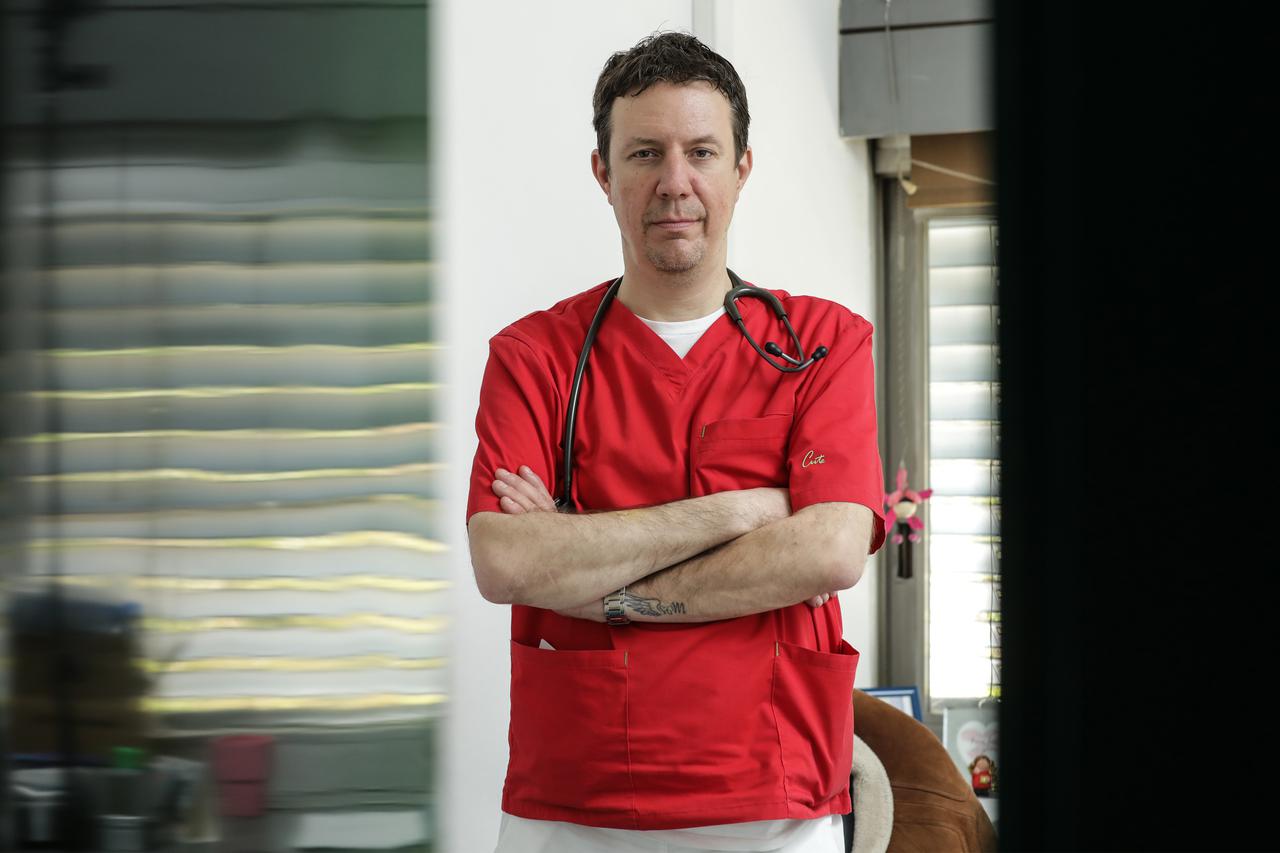 Zagreb: Pulmolog Saša Srića