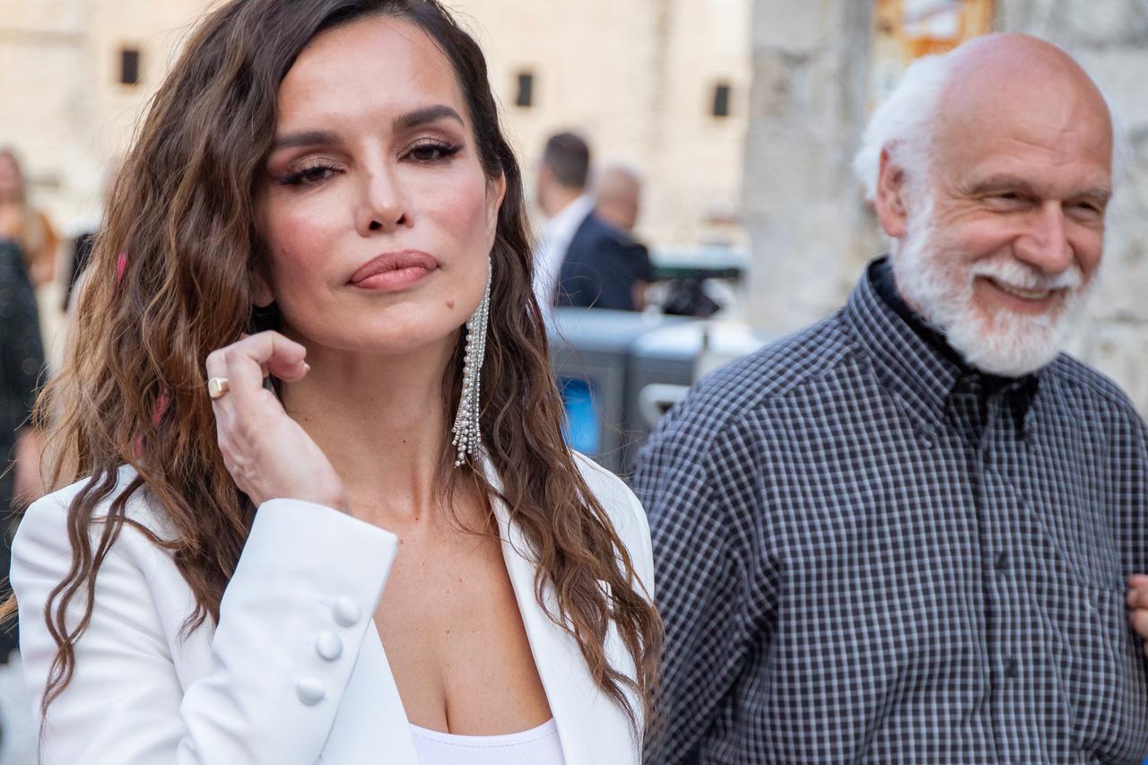 Dubrovnik: Poznati na otvorenju izložbe Dimitrija Popovića i Marka Vrdoljaka "One su ovdje"