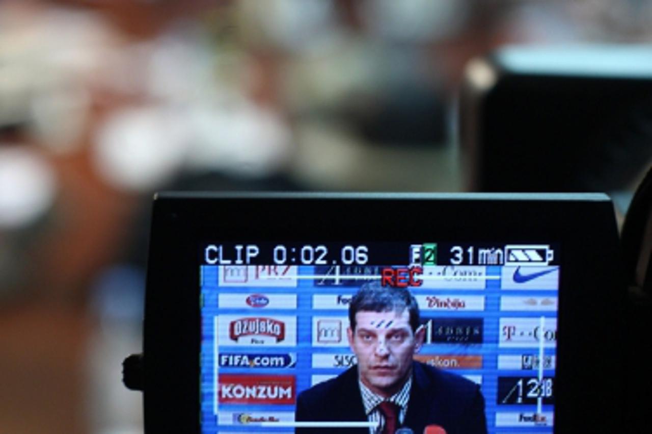 '17.02.2010., Zagreb - Press konferencija izbornika Drazena Ladica i Slavena Bilica uoci prijateljskih utakmica hrvatske nogometne reprezentacije odrzana je u Kuci hrvatskog nogometa, Rusanova 13. Uje