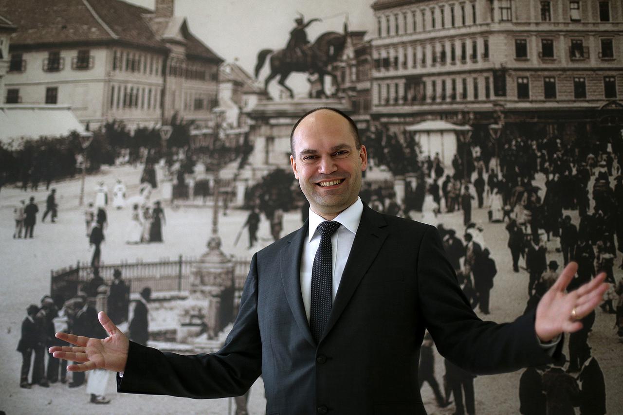 08.04.2015., Zagreb - Dejan Ficko, predsjednik Uprave Zagrebackog holdinga.  Photo: Anto Magzan/PIXSELL