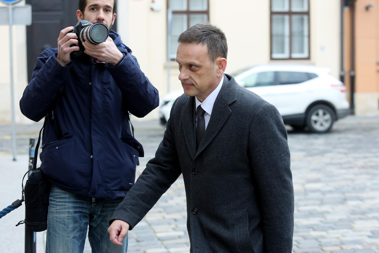 23.01.2016., Zagreb - Novi ministri dolaze na sjednicu vlade. Anton Kliman.  Photo: Goran Jakus/PIXSELL