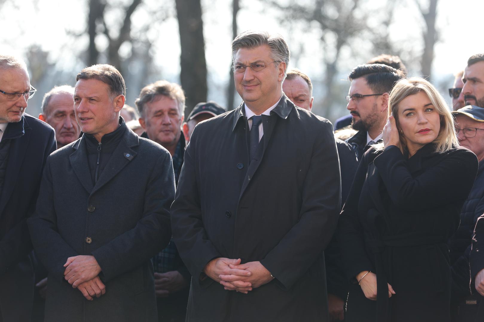 15.02.2023., Zagreb - Posljednji ispracaj Miroslava Cire Blazevica u Aleji velikana na groblju Mirogoj. Gordan Jandrokovic, Andrej Plenkovic, Nikolina Bunjac Photo: Luka Stanzl/PIXSELL