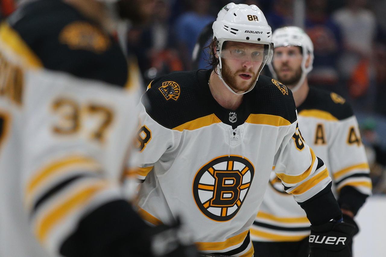 NHL: Boston Bruins at New York Islanders
