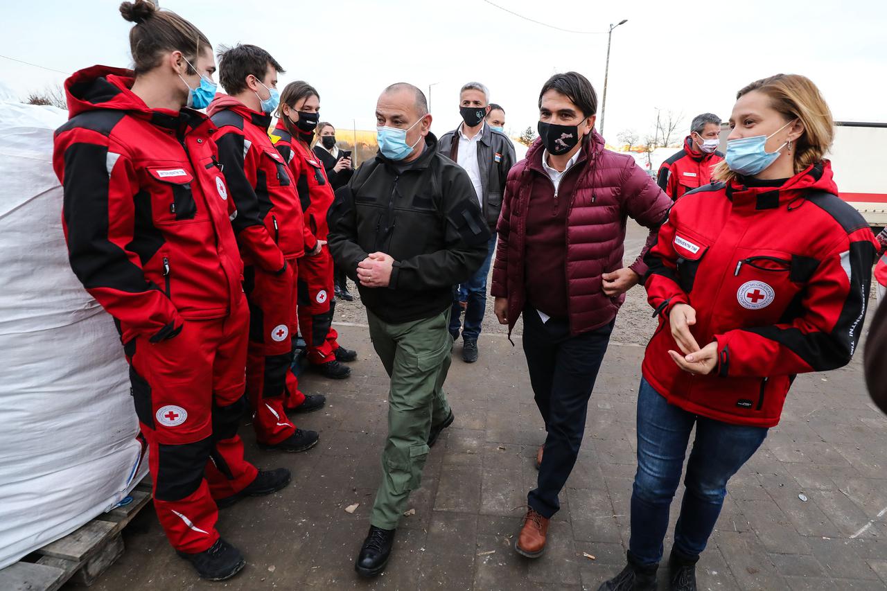 Zlatko Dalić dopratio humanitarni konvoj iz Livna u Petrinju