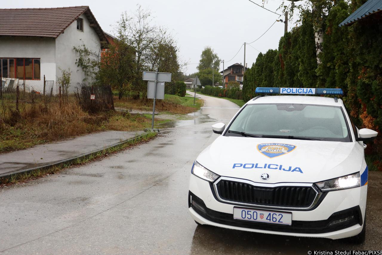 Policijski očevid nakon ubojstva u karlovačkom predgrađu Lemić Brdu