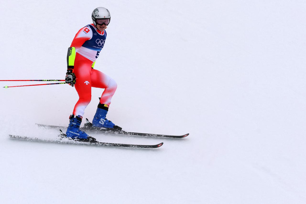 Alpine Skiing - Men's Giant Slalom Run 2