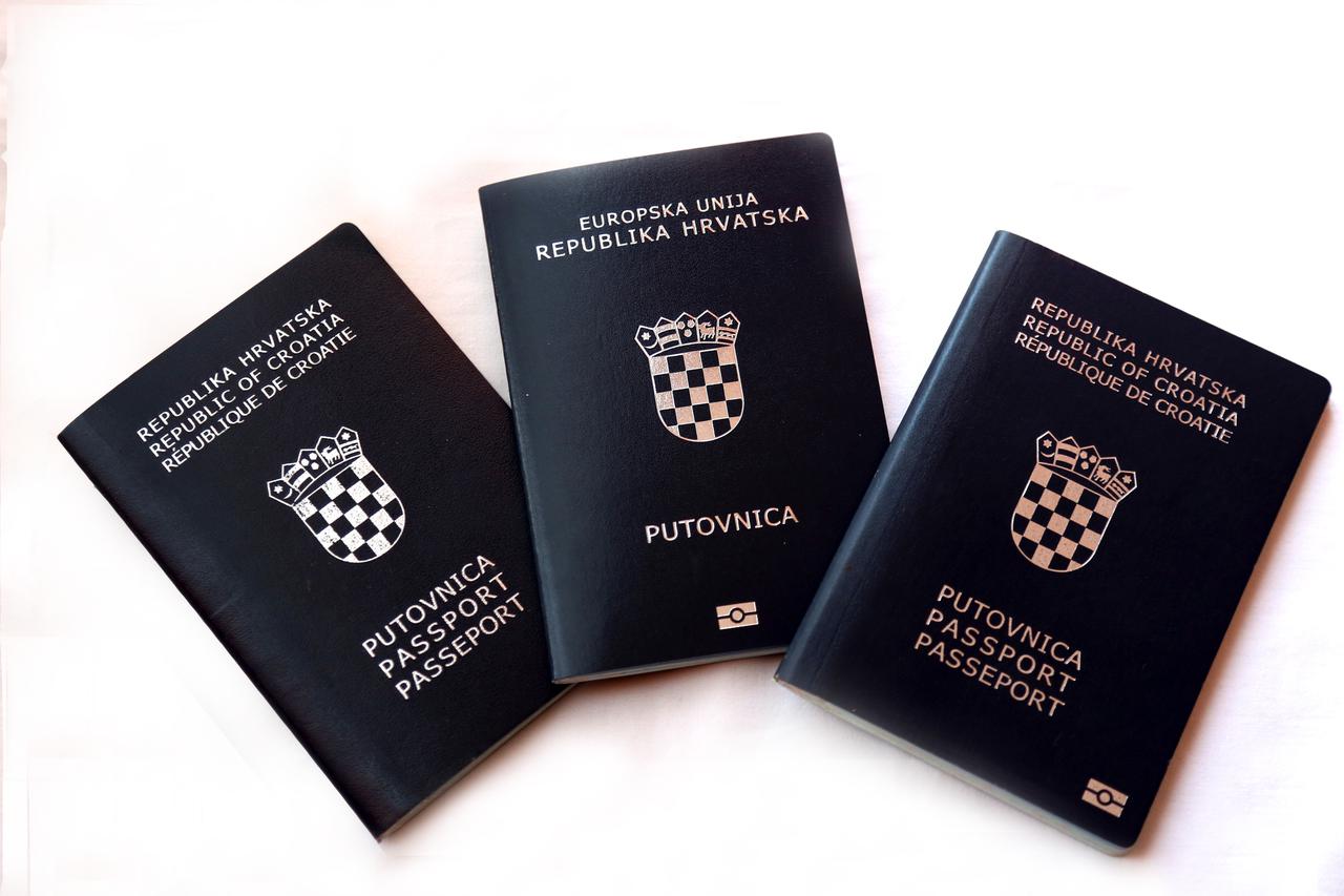 Od 01. sije?nja 2018. zahtjev za izradu nove putovnice mo?i ?e se predati elektroni?kim putem