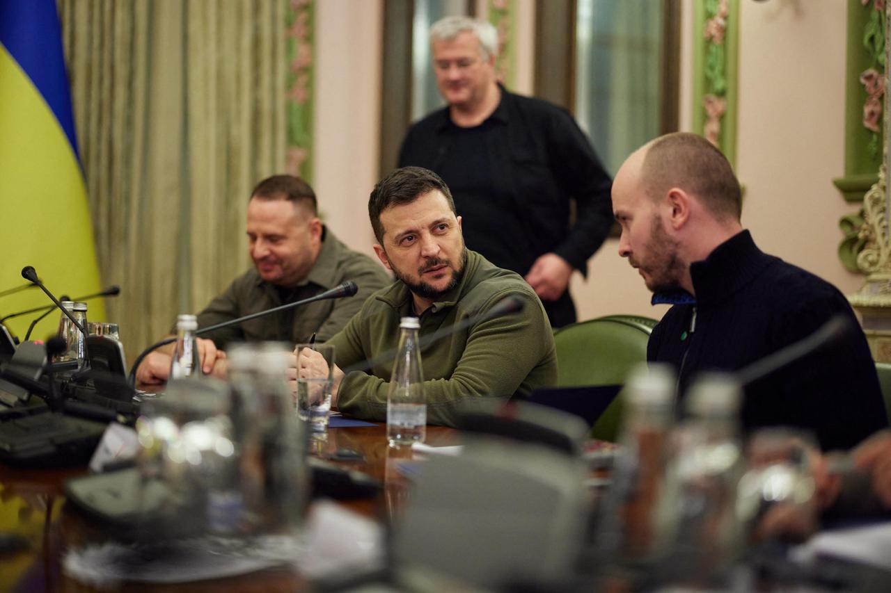 Boris Johnson i Volodimir Zelenski održali su iznenadni sastanak u Kijevu 