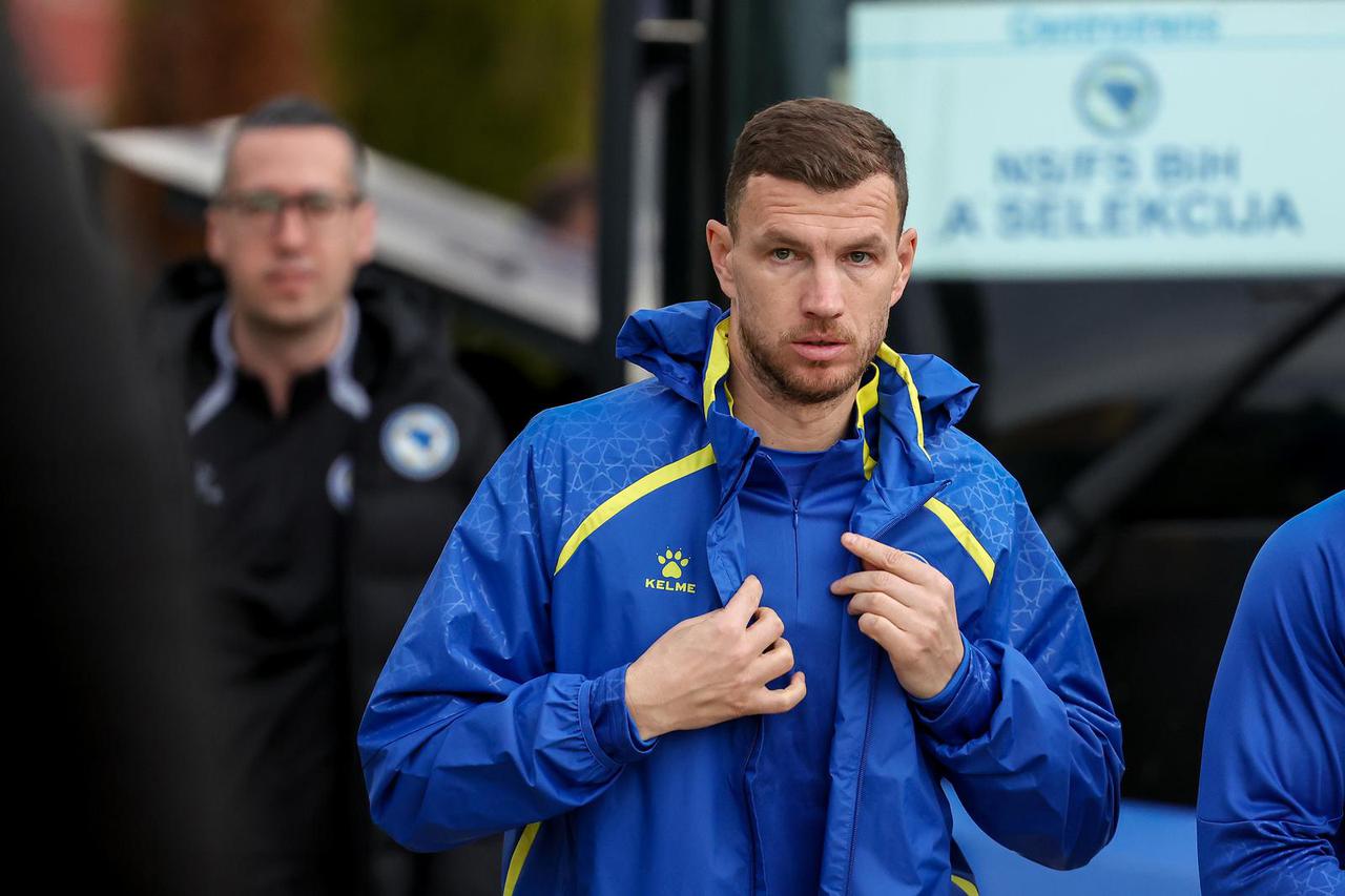 Sarajevo: Trening nogometne reprezentacije Bosne i Hercegovine 