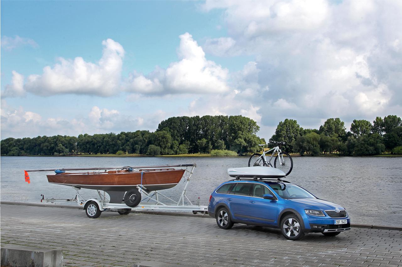 Automobil i teret 
