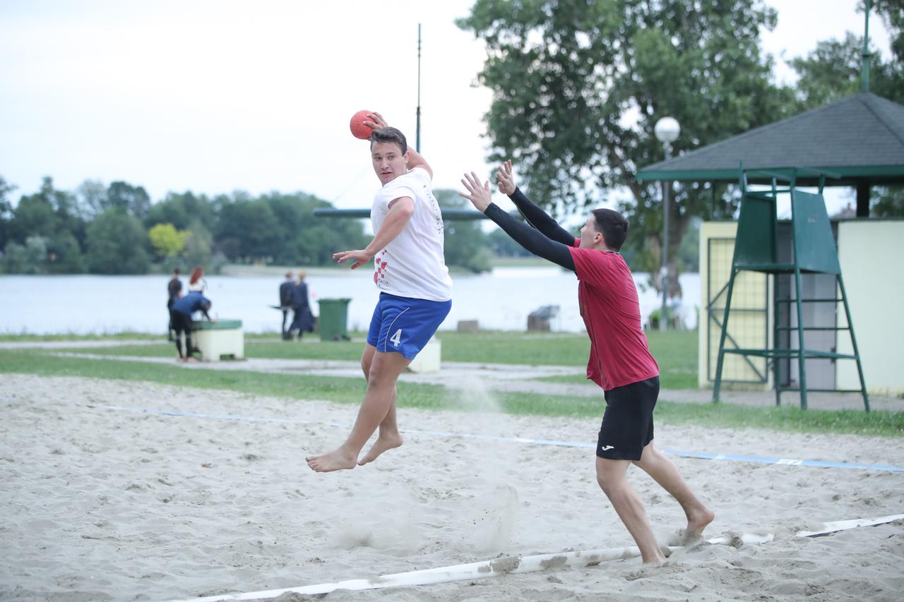 Zagreb: Beach Handball Club Sesvete plasirao se na natjecanje u Francuskoj
