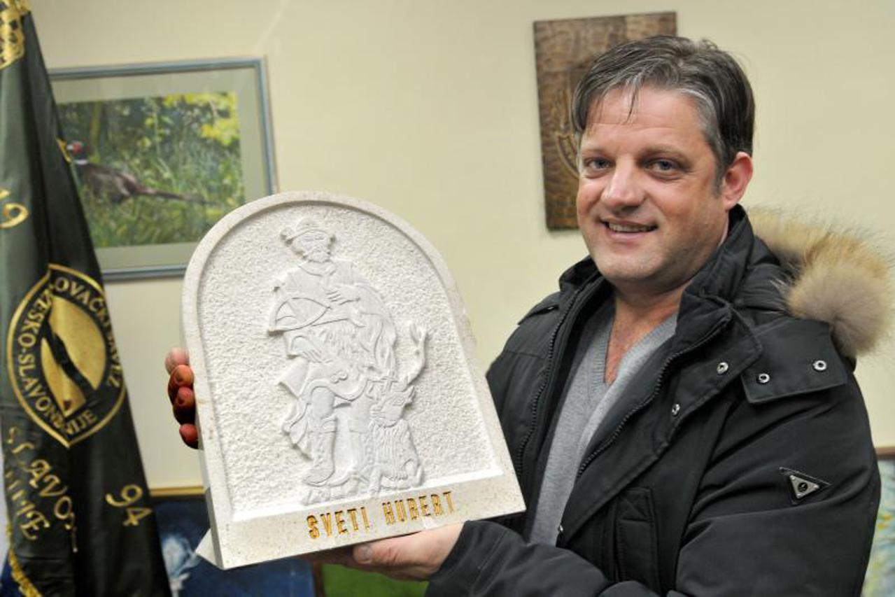 lovci,sveti Hubert,reljef