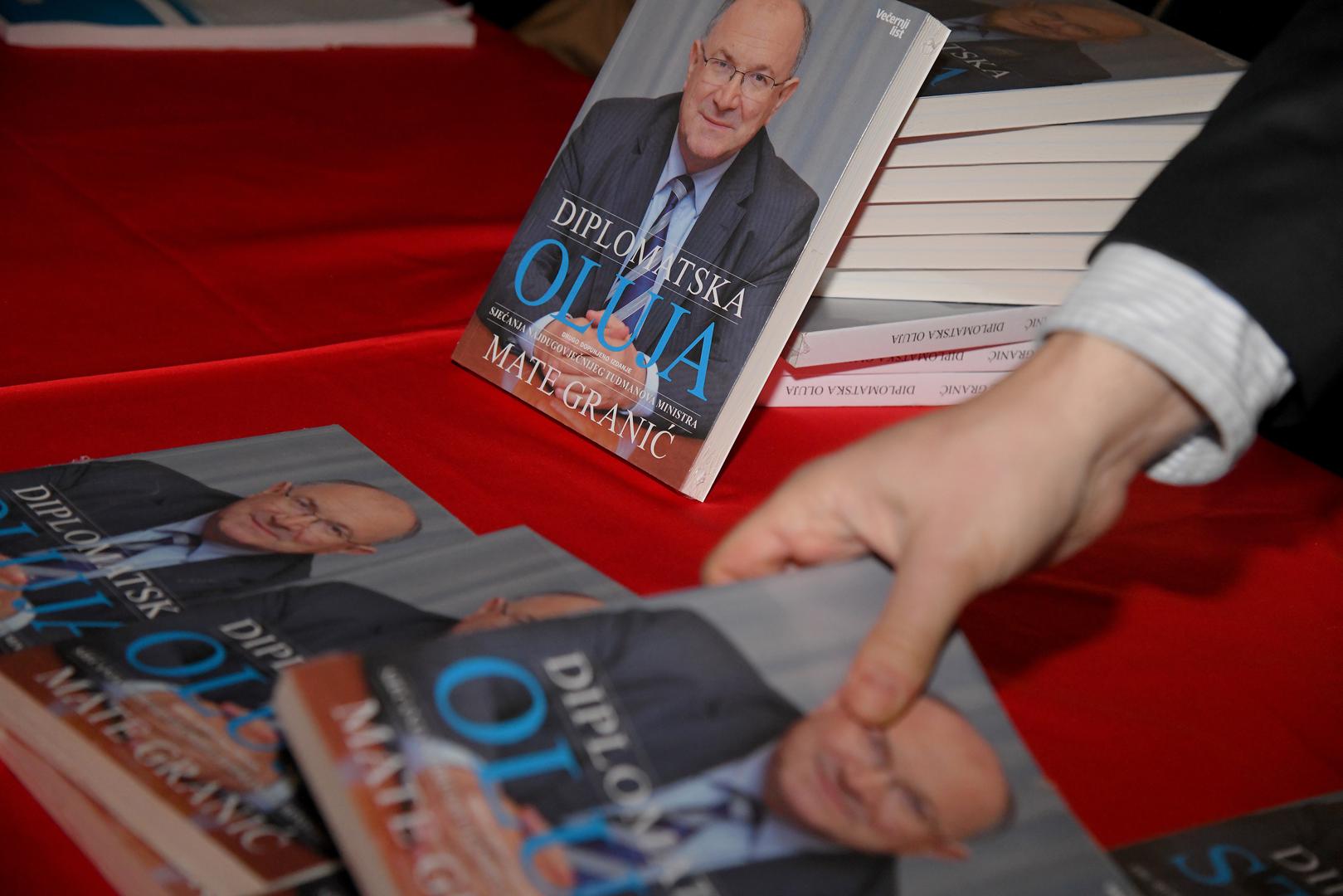 16.01.2023., Zagreb - U Nacionalnoj i sveucilisnoj knjiznici odrzana je promocija 2. dopunjenog izdanja knjige "Diplomatska oluja" Mate Granica. Photo: Josip Regovic/PIXSELL
