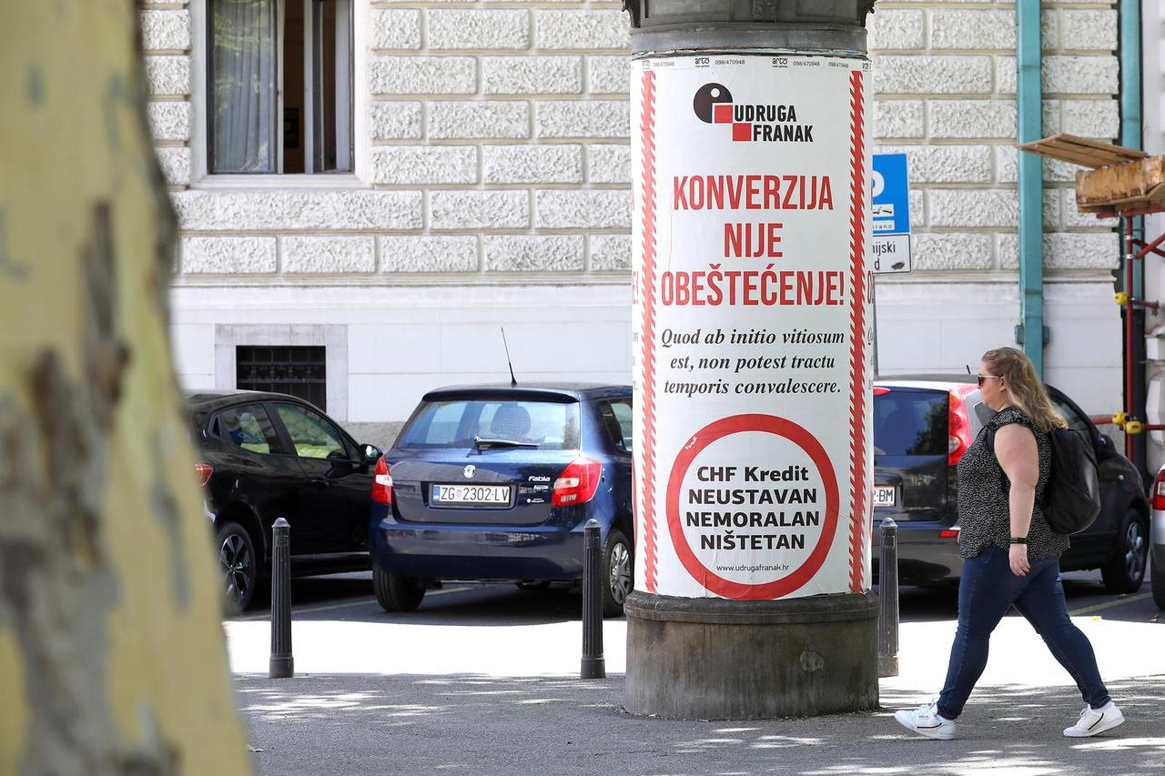 Zagreb: Udruga Franak upozorova preko plakata