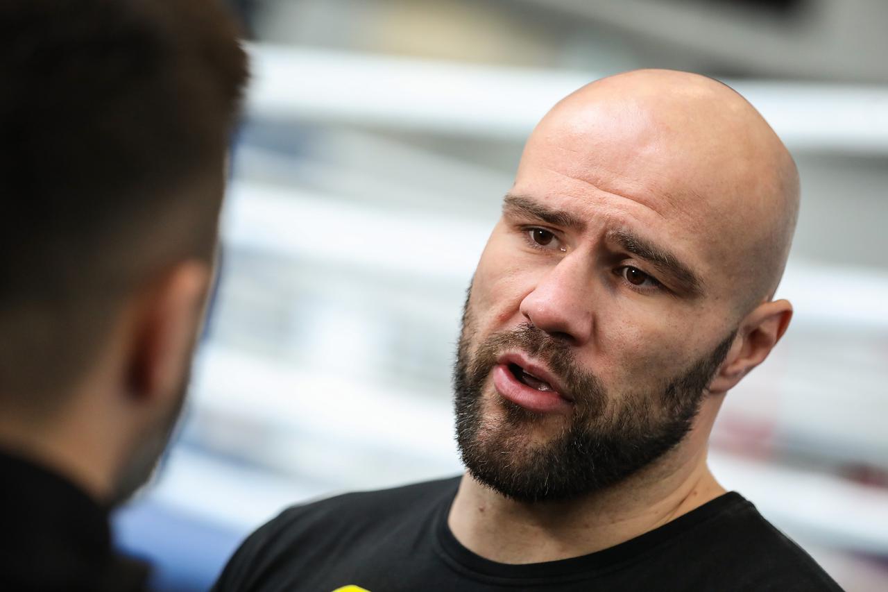 Zagreb: Trening Alena Babića na Velesajmu