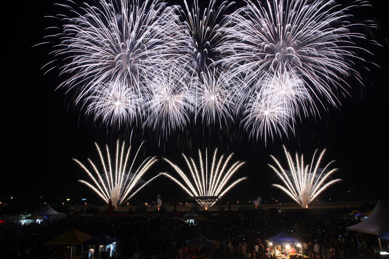 05.07.2014., Zagreb - Druge veceri 14. medjunarodnog festivala vatrometa na jezeru Bundek predstavili su se belgijski pirotehnicari H.C. pyrotechnics.  Photo: Luka Stanzl/PIXSELL