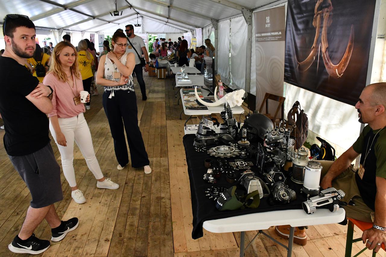 Slavonski Brod: Uz jezero Petnja održan  Eko festival Petnja, sajam kreativnosti i inovacija