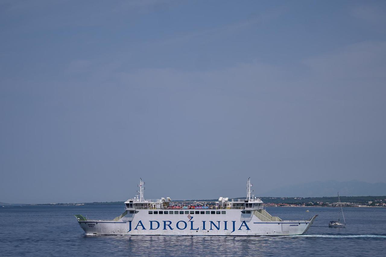 Preko: Trajektna linija Zadar - Preko najprometnija morska ruta na Jadranu