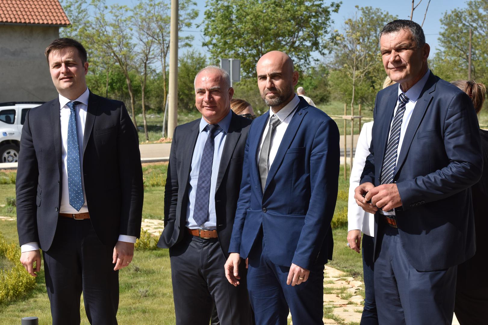 U Nacionalnom parku Krka u Laškovici jučer je otvoren novi centar za posjetitelje.