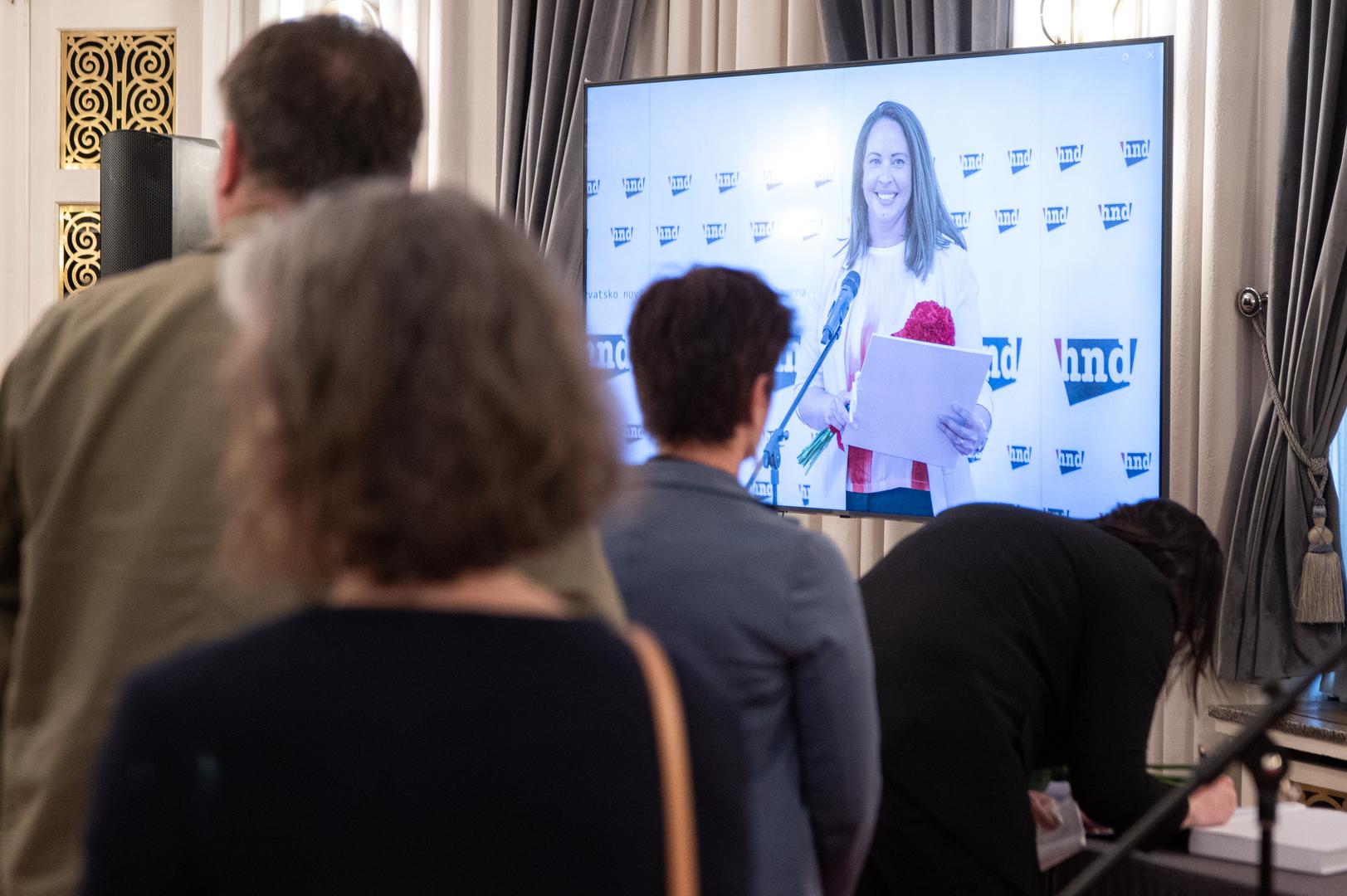 Predsjednik Hrvatskog novinarskog društva (HND) Hrvoje Zovko rekao je da je smrt Mile Moralić "pretužna" i "nepravedna" te da su novinarska zajednica i društvo u cjelini njezinim odlaskom izgubili mnogo.