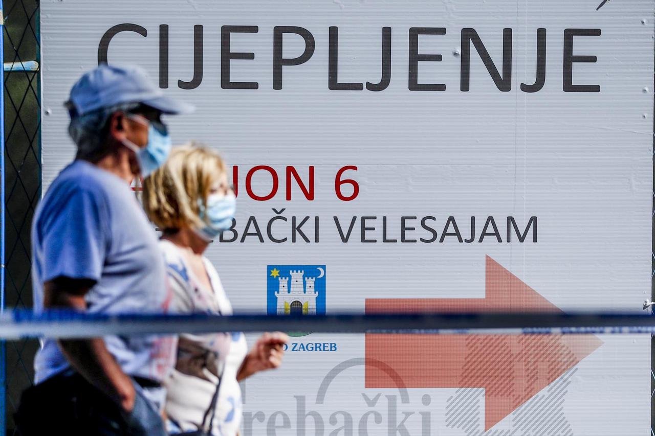 Zagreb: Masovno cijepljenje protiv koronavirusa na Velesajmu
