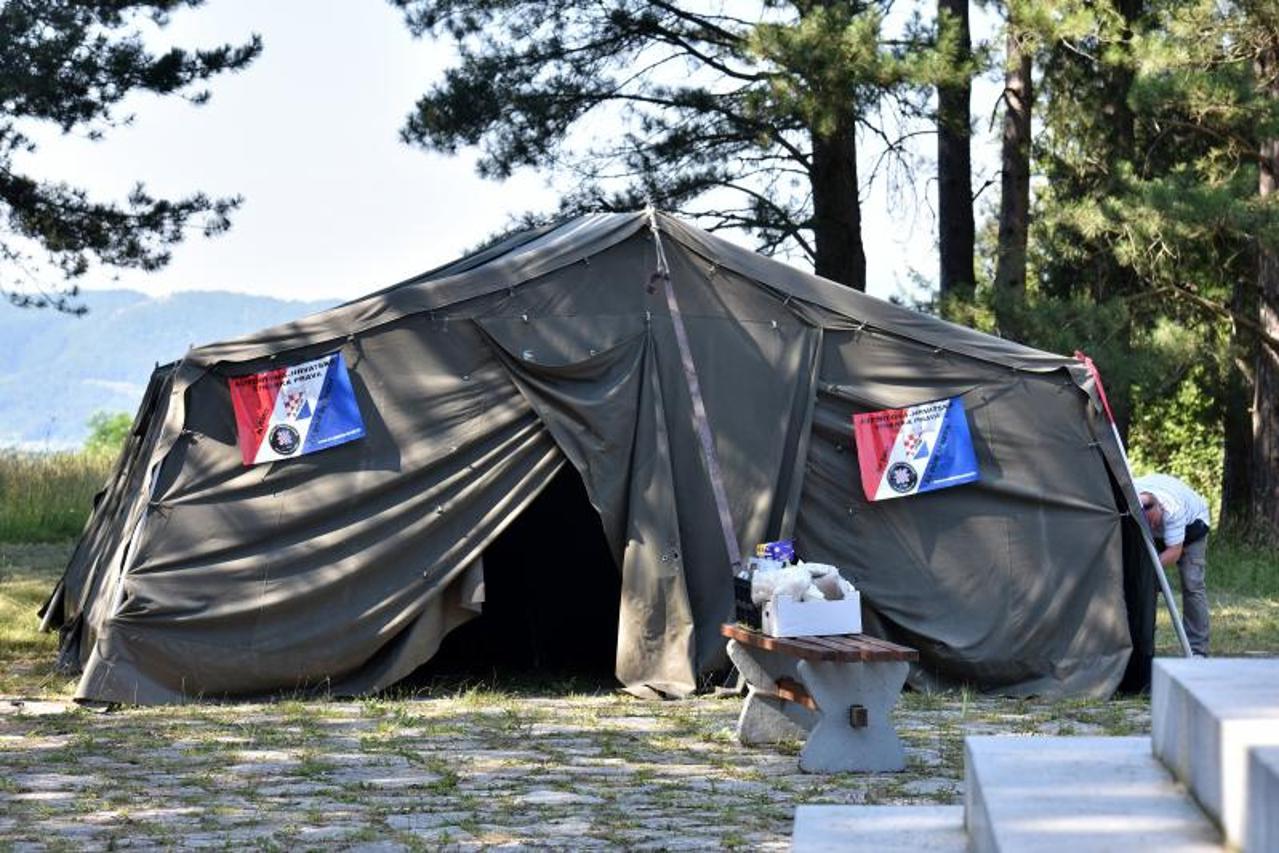 Šator u Srbu